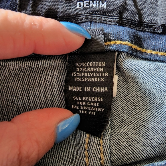 Torrid Denim Jeans Size 22 - Picture 6 of 9